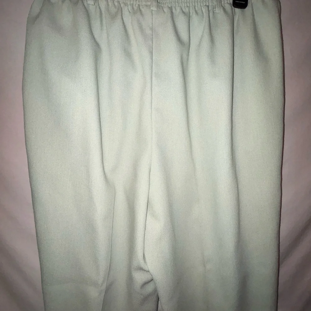 Alfred Dunner Light Green Elastic Waist Pants